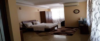 Belmont Fairmount Hotel Мванза Екстериор снимка
